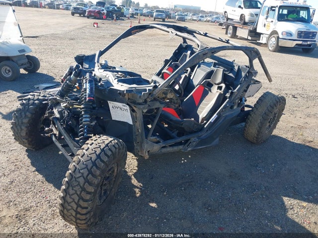 2022 CAN-AM MAVERICK X3 3JBVXAV24NE000277 Photo 1