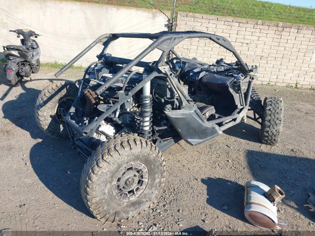 2022 CAN-AM MAVERICK X3 3JBVXAV24NE000277 Photo 3