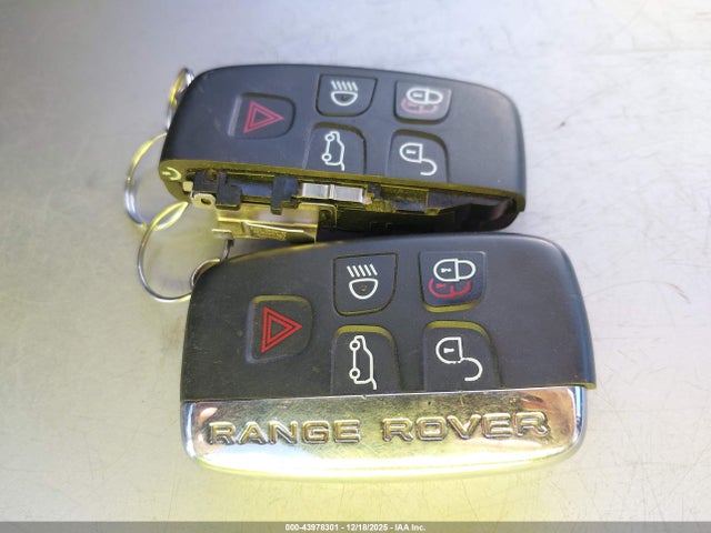 2017 LAND ROVER RANGE ROVER EVOQUE SALVR2BG7HH214281 Photo 10