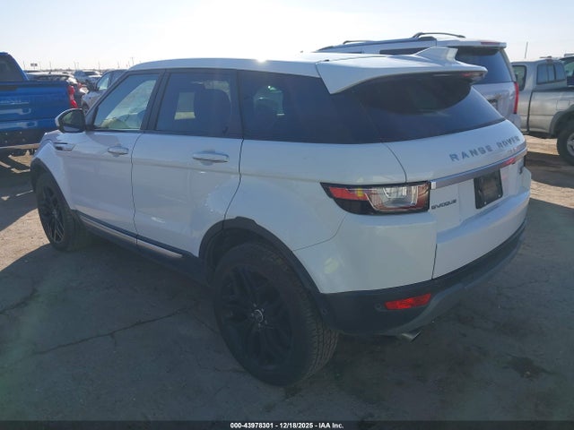 2017 LAND ROVER RANGE ROVER EVOQUE SALVR2BG7HH214281 Photo 2