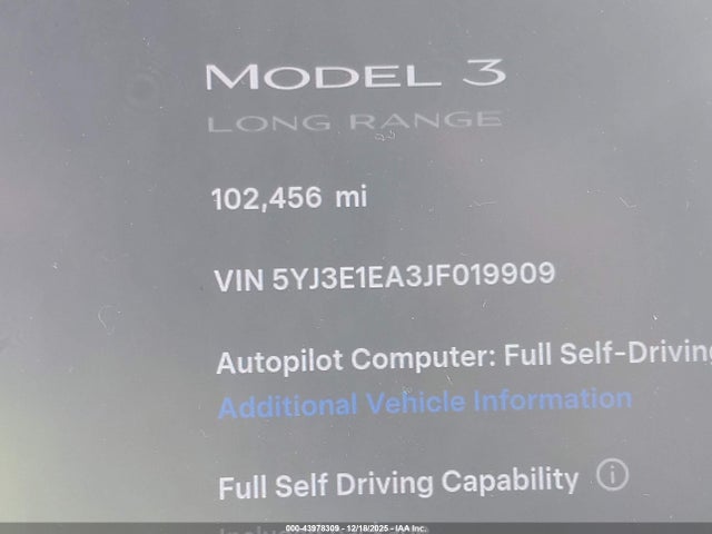 Tesla Model 3 Long Range/mid Range 2018 5YJ3E1EA3JF019909 Image 16