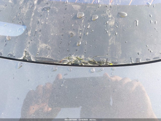 Tesla Model 3 Long Range/mid Range 2018 5YJ3E1EA3JF019909 Image 24