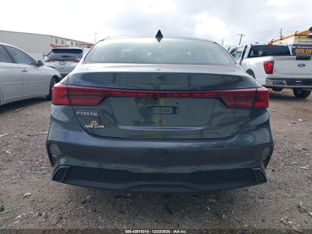 3KPF24AD4PE634328 KIA Forte Lxs