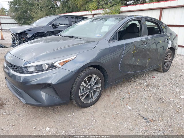 2023 KIA FORTE 3KPF24AD4PE634328 Photo 1