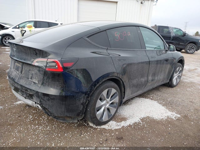 2020 TESLA MODEL Y 5YJYGDEE1LF047456 Photo 3