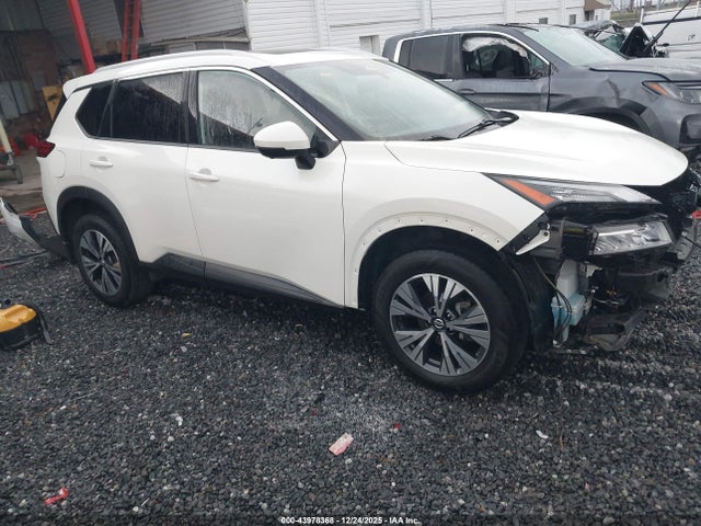 2021 NISSAN ROGUE JN8AT3BA9MW025103