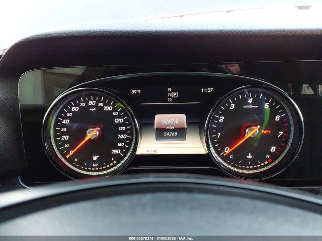 WDDZF4KB5JA381857 Mercedes-Benz E 300 4matic