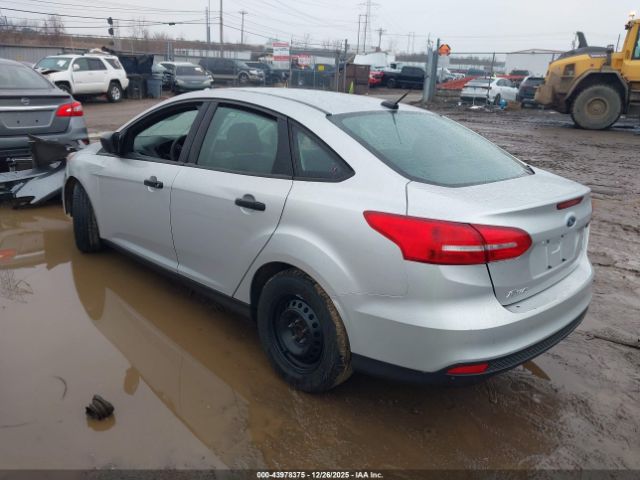 2018 FORD FOCUS 1FADP3E20JL268173 Photo 2