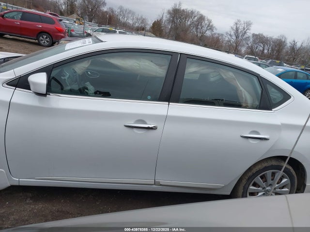 3N1AB7AP0GY235908 Nissan SENTRA SV