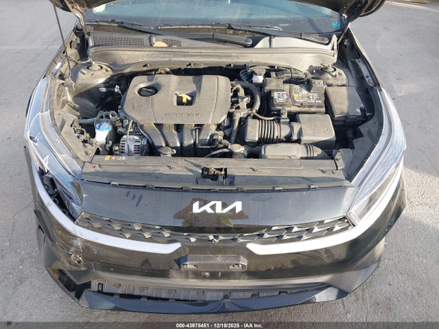 3KPF24AD7PE603414 KIA Forte Lxs