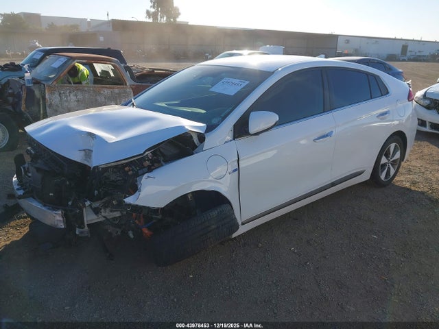 2019 HYUNDAI IONIQ PLUG-IN HYBRID KMHC75LD0KU125625 Photo 1