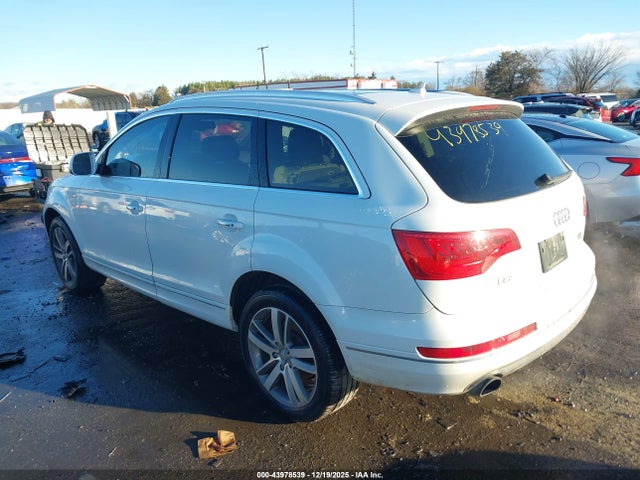 2015 AUDI Q7 WA1LGAFE5FD020354 Photo 2