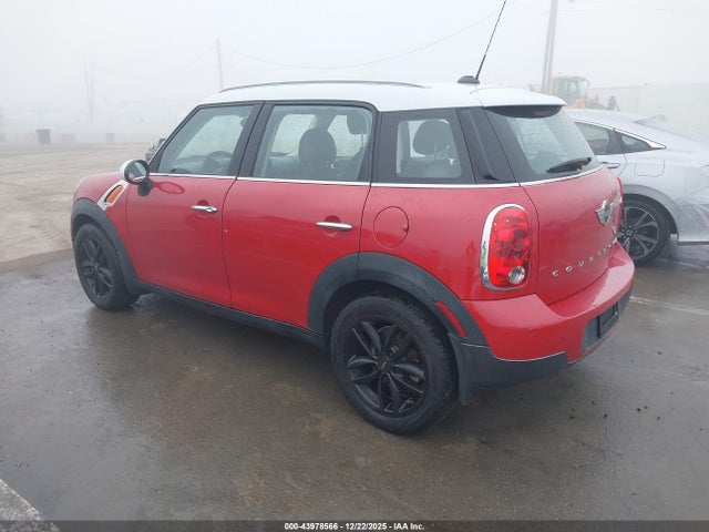 2016 MINI COUNTRYMAN WMWZB3C59GWR49271 Photo 2