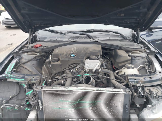 BMW 320i Xdrive 2015 WBA3C3C58FK200759 Image 10