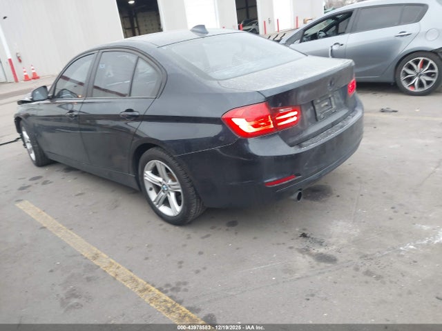 BMW 320i Xdrive 2015 WBA3C3C58FK200759 Image 3