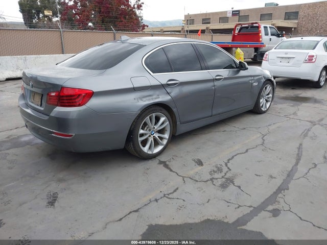 2015 BMW 535D WBAXA5C55FD691833 Photo 3