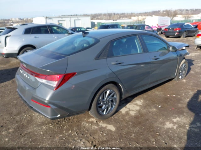 KMHLM4DG0RU809774 Hyundai ELANTRA SEL