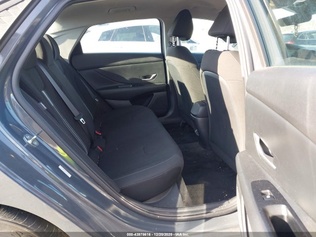 KMHLM4DG0RU809774 Hyundai ELANTRA SEL