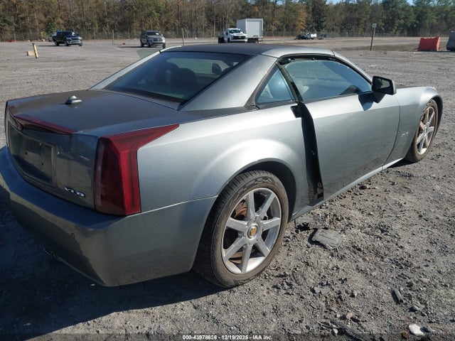 2004 CADILLAC XLR 1G6YV34A745603659 Photo 3