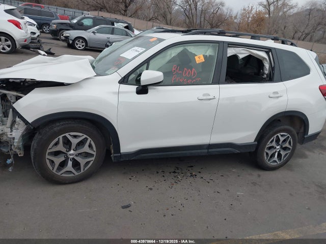 Subaru Forester Premium 2023 JF2SKAEC1PH400299 Image 13