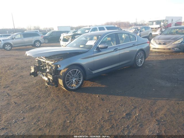 2019 BMW 540I WBAJE5C54KWW14086 Photo 1