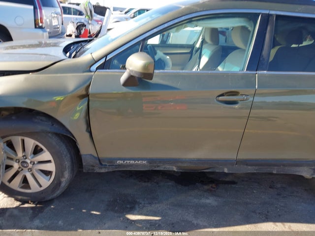 Продаж на аукціоні авто 2017 Subaru Outback 2.5i Premium, vin: 4S4BSACC1H3396962, номер лоту: 43978737