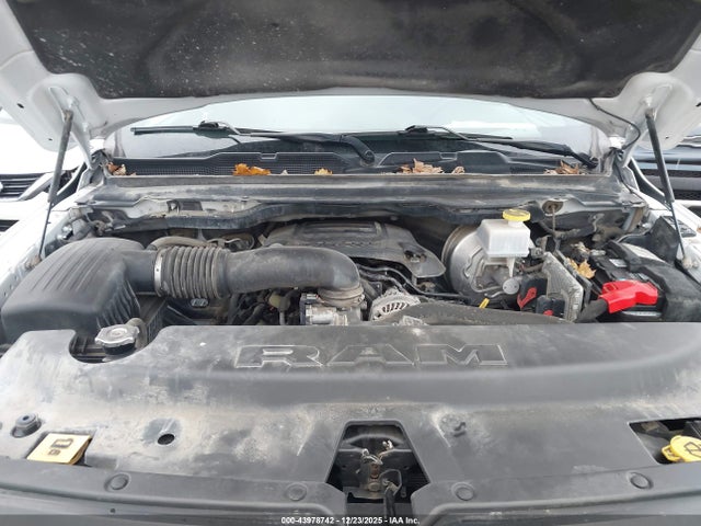 2022 Ram 1500 Tradesman  4x4 6'4 Box მანქანა იყიდება აუქციონზე, vin: 1C6SRFCT9NN417206, აუქციონის ნომერი: 43978742