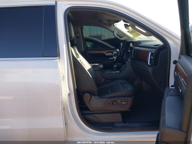 2022 GMC SIERRA 1500 3GTUUGED2NG676771 Photo 4