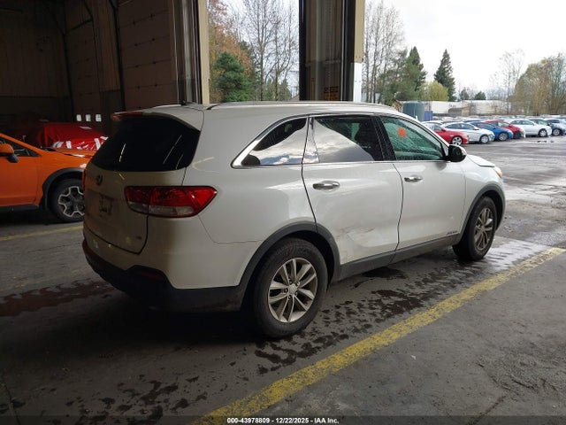 2016 KIA SORENTO 5XYPGDA52GG093989 Photo 3