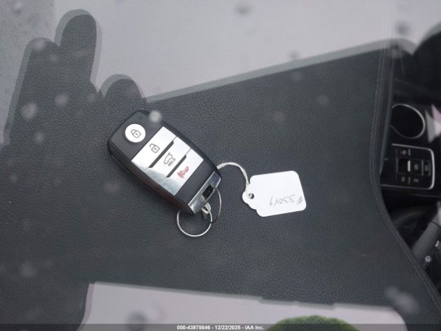 2019 KIA SORENTO 5XYPHDA5XKG529803 Photo 10