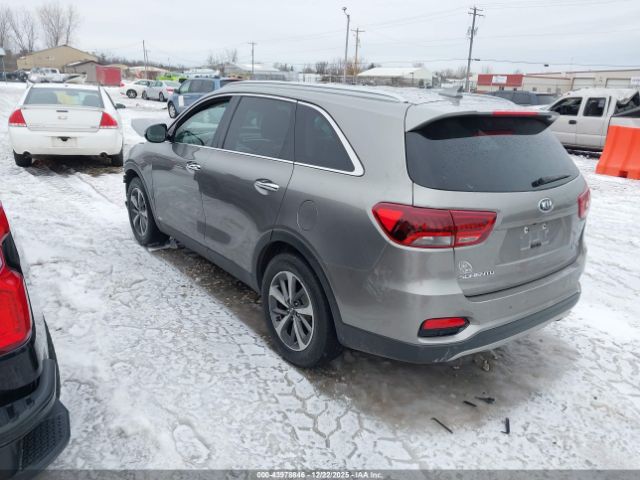 2019 KIA SORENTO 5XYPHDA5XKG529803 Photo 2