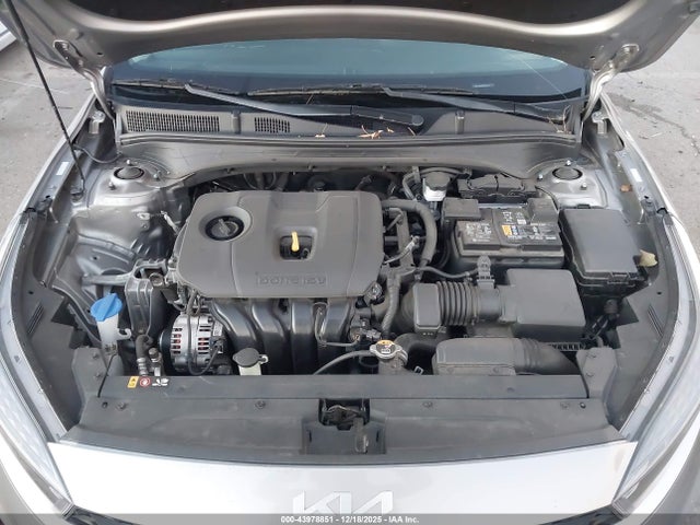 3KPF24AD0PE604114 KIA Forte Lxs