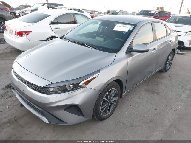 3KPF24AD0PE604114 KIA Forte Lxs
