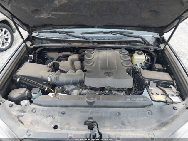 2020 TOYOTA 4RUNNER JTEBU5JR0L5787543 Photo 9