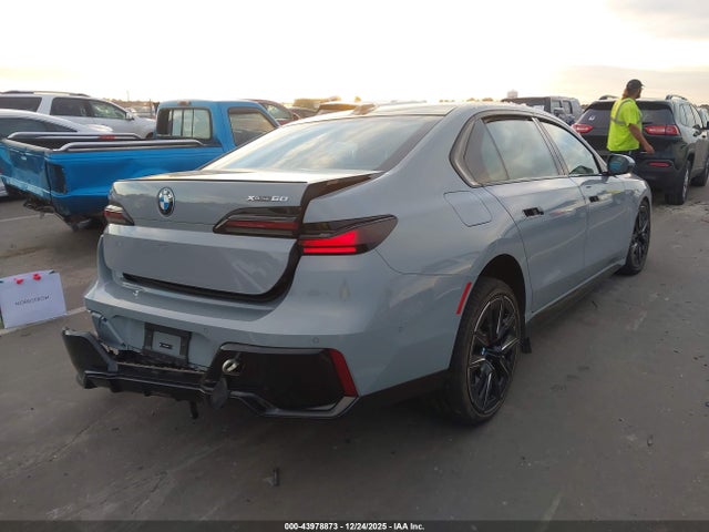 2024 BMW I7 WBY53EJ05RCP80709 Photo 3