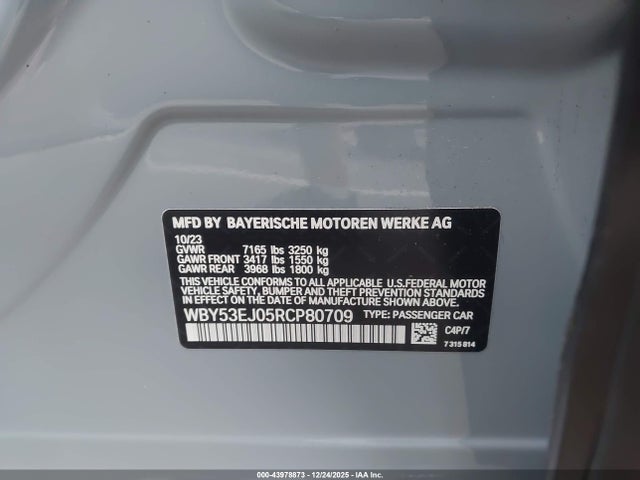 2024 BMW I7 WBY53EJ05RCP80709 Photo 8