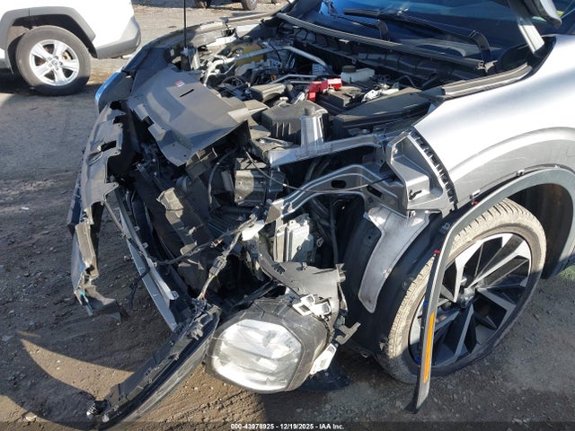 2023 MITSUBISHI OUTLANDER JA4J3UA85PZ025354 Photo 5