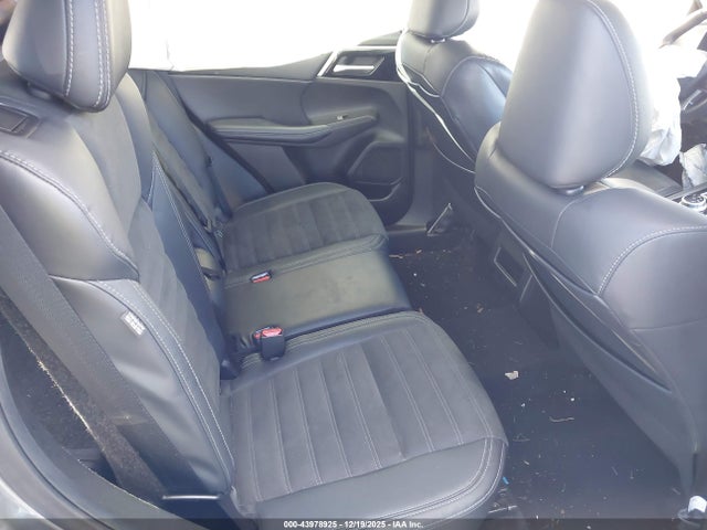 2023 MITSUBISHI OUTLANDER JA4J3UA85PZ025354 Photo 7