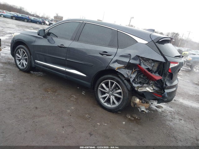 2021 ACURA RDX 5J8TC2H59ML018602 Photo 2
