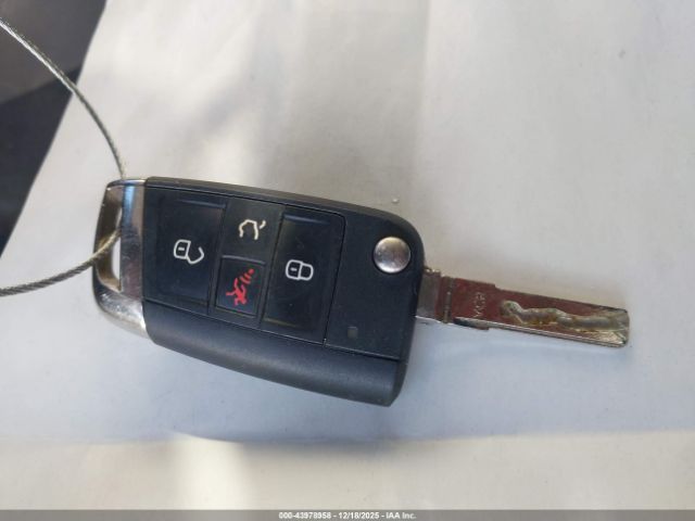 2016 VOLKSWAGEN GOLF GTI 3VW547AU9GM056575 Photo 10