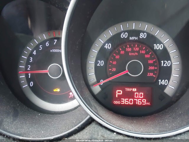 2010 Kia Forte Ex მანქანა იყიდება აუქციონზე, vin: KNAFU4A28A5175944, აუქციონის ნომერი: 43979034