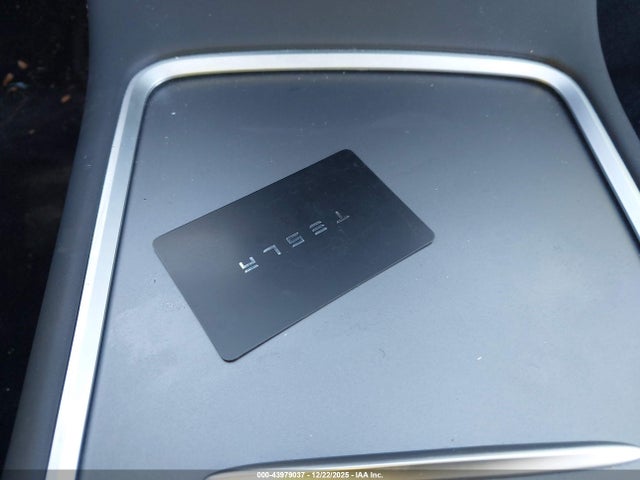 2023 TESLA MODEL 3 5YJ3E1EA0PF694979 Photo 10