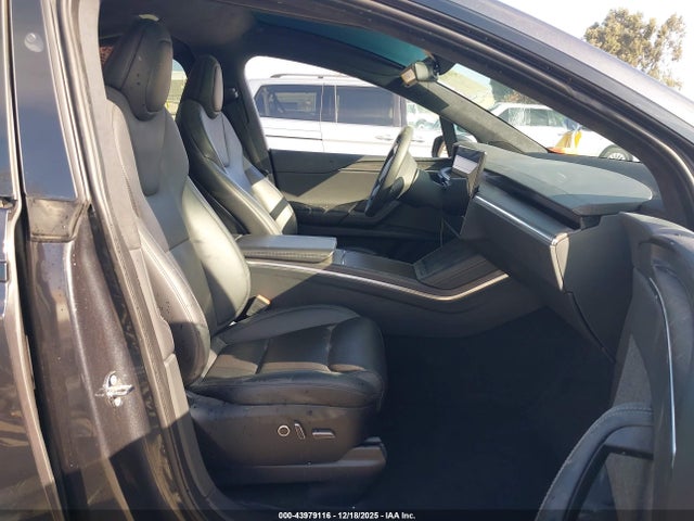 43979116 :رقم المزاد ، 7SAXCAE50RF443203 vin ، 2024 Tesla Model X Long Range مزاد بيع