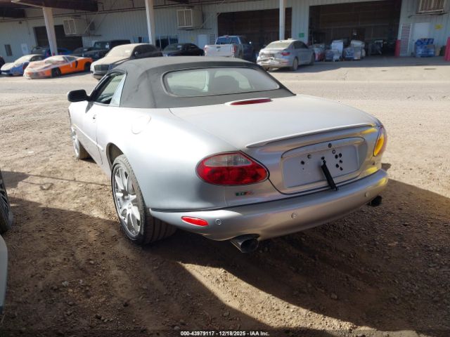 2003 JAGUAR XKR SAJDA42B333A36485 Photo 2