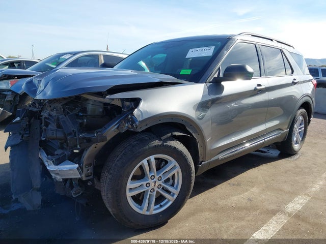Ford EXPLORER XLT 2023 1FMSK7DHXPGB86154 Image 2