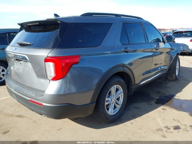 Ford EXPLORER XLT 2023 1FMSK7DHXPGB86154 Image 4