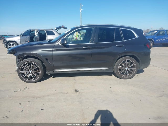 WBX57DP05PN221706 BMW X3 Xdrive30i