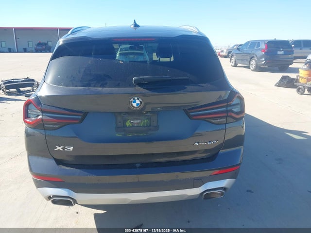 WBX57DP05PN221706 BMW X3 Xdrive30i