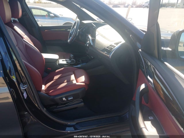 WBX57DP05PN221706 BMW X3 Xdrive30i