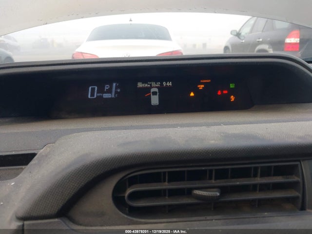 JTDKDTB30H1592155 Toyota Prius C One